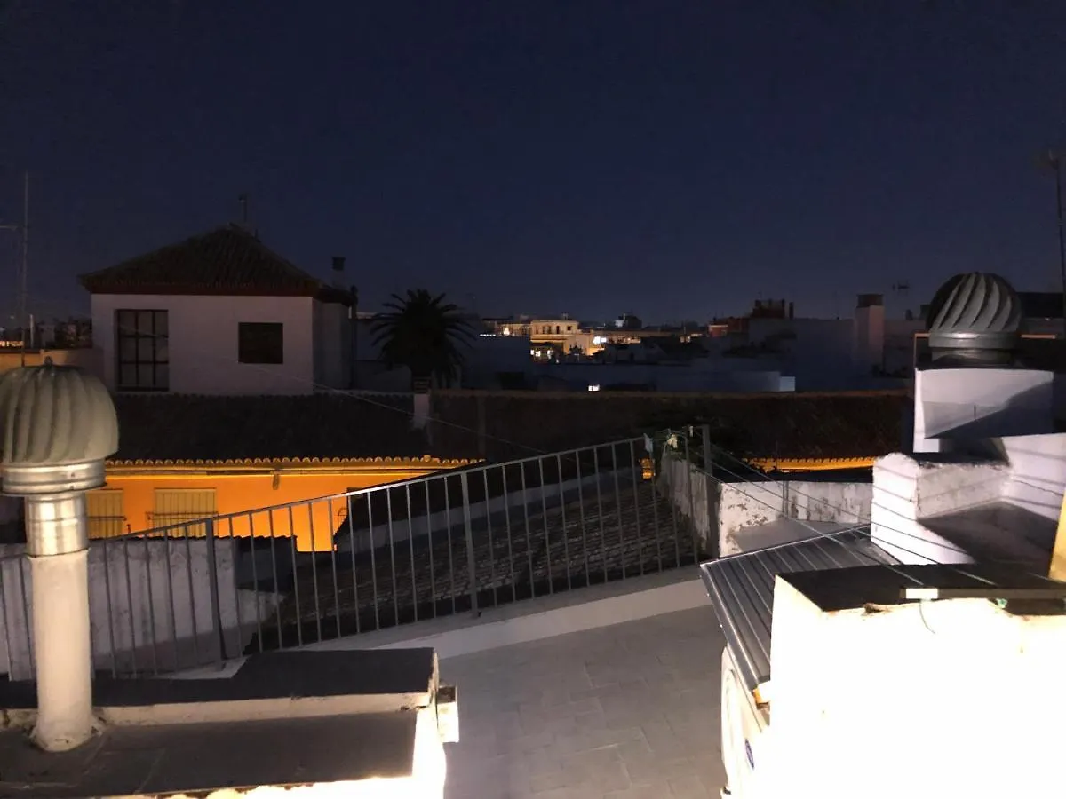 Home In Seville V33-B 0*,