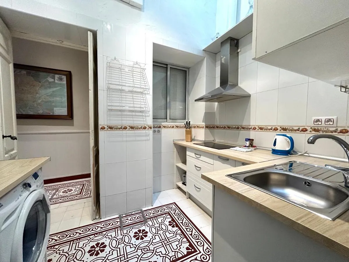 Home In Seville V33-B